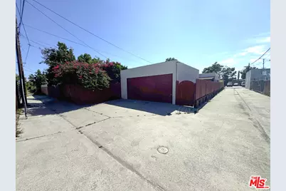 6574 Brayton Ave, Long Beach, CA 90805 - Photo 16