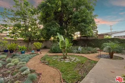 7667 Chisholm Ave, Van Nuys, CA 91406 - Photo 4