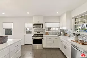 7667 Chisholm Ave, Van Nuys, CA 91406 - Photo 10
