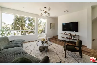 3868 N Riley Ln, Los Angeles, CA 90065 - Photo 10