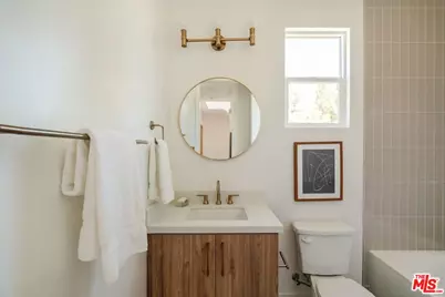 3868 N Riley Ln, Los Angeles, CA 90065 - Photo 16
