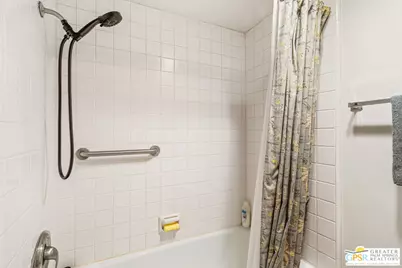 2527 N Whitewater Club Dr #A, Palm Springs, CA 92262 - Photo 28