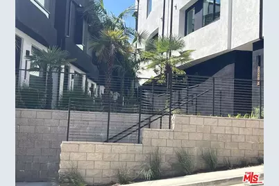 3832 N Emery Way, Los Angeles, CA 90065 - Photo 2