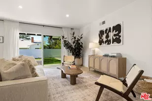 23649 Emelita St, Woodland Hills, CA 91367 - Photo 10
