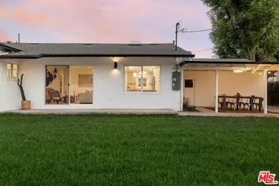 23649 Emelita St, Woodland Hills, CA 91367 - Photo 28