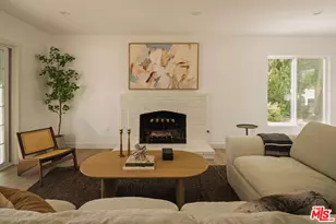 130 E Gainsborough Rd, Thousand Oaks, CA 91360 - Photo 6