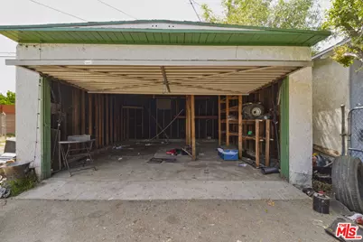13124 Montford St, Pacoima, CA 91331 - Photo 34