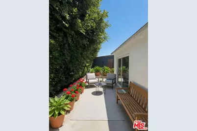 438 W Plymouth St, Inglewood, CA 90302 - Photo 6