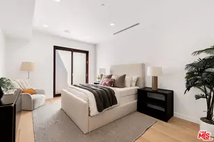 3116 Elvido Dr, Los Angeles, CA 90049 - Photo 26