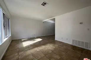418 W Jackson St, Rialto, CA 92376 - Photo 2