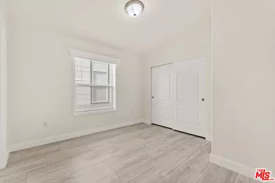8250 Lankershim Blvd #185, North Hollywood, CA 91605 - Photo 12