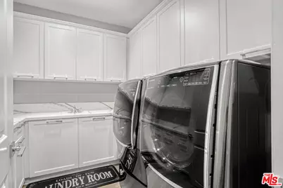 20254 Liverpool Way, Porter Ranch, CA 91326 - Photo 36