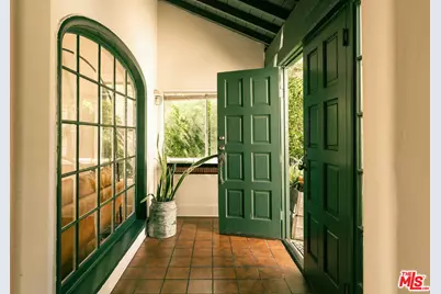 1744 Webster Ave, Los Angeles, CA 90026 - Photo 4