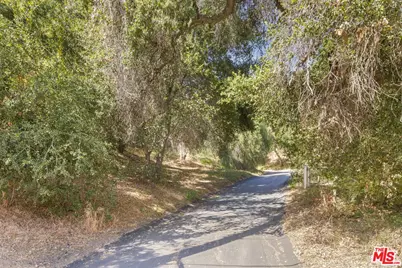 1310 N Topanga Canyon Blvd, Topanga, CA 90290 - Photo 2