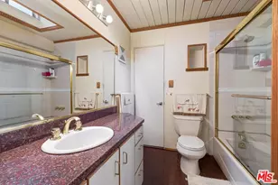 2274 Vasanta Way, Los Angeles, CA 90068 - Photo 22
