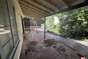 10862 Fruitland Dr, Studio City, CA 91604 - Photo 16
