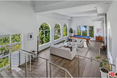 11528 Decente Dr, Studio City, CA 91604 - Photo 2