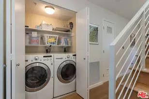 5936 Barton Ave, Los Angeles, CA 90038 - Photo 20
