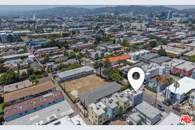 5936 Barton Ave, Los Angeles, CA 90038 - Photo 42