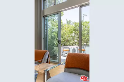 5936 Barton Ave, Los Angeles, CA 90038 - Photo 16