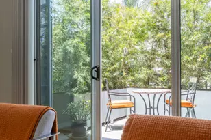 5936 Barton Ave, Los Angeles, CA 90038 - Photo 16