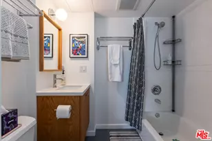 5936 Barton Ave, Los Angeles, CA 90038 - Photo 18
