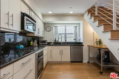 5936 Barton Ave, Los Angeles, CA 90038 - Photo 6