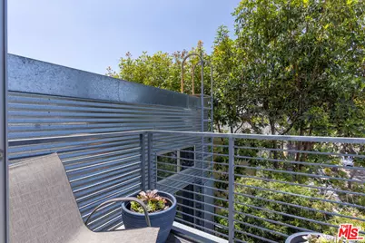 5936 Barton Ave, Los Angeles, CA 90038 - Photo 32