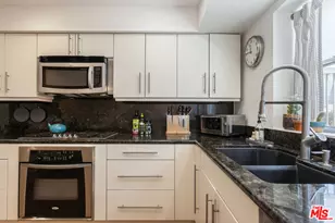 5936 Barton Ave, Los Angeles, CA 90038 - Photo 8