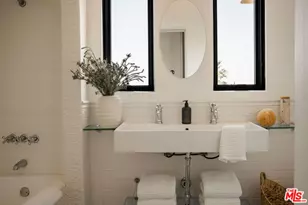 2558 Corralitas Dr, Los Angeles, CA 90039 - Photo 24