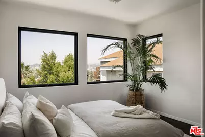 2558 Corralitas Dr, Los Angeles, CA 90039 - Photo 14