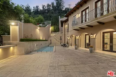 1465 N Robmar Dr, Los Angeles, CA 90210 - Photo 2