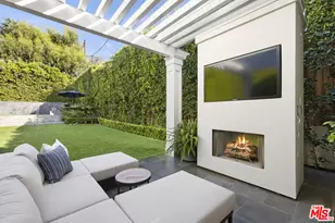 1400 Warnall Ave, Los Angeles, CA 90024 - Photo 20