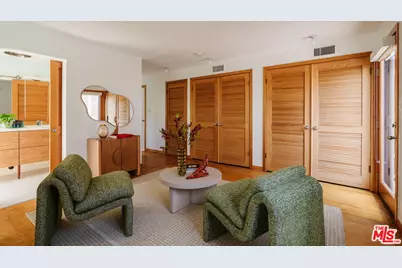 2734 Hollyridge Dr, Los Angeles, CA 90068 - Photo 20