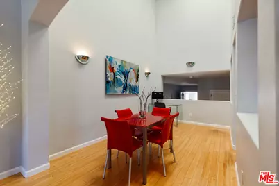 6435 Zumirez Dr #14, Malibu, CA 90265 - Photo 12