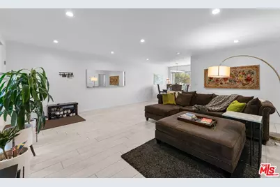 2002 4th St #102, Santa Monica, CA 90405 - Photo 4