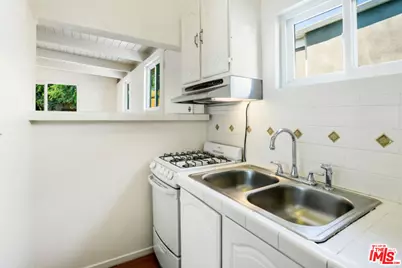 3467 Veteran Ave, Los Angeles, CA 90034 - Photo 18