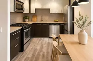 147 N Berendo St, Los Angeles, CA 90004 - Photo 4