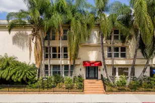 5301 Yarmouth Ave, Encino, CA 91316 - Photo 2
