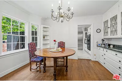608 Trenton Dr, Beverly Hills, CA 90210 - Photo 10