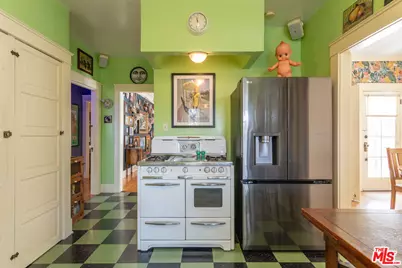 5836 La Mirada Ave, Los Angeles, CA 90038 - Photo 8