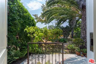 5836 La Mirada Ave, Los Angeles, CA 90038 - Photo 24