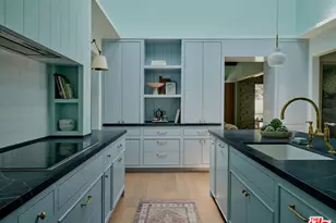 2633 Mandeville Canyon Rd, Los Angeles, CA 90049 - Photo 14