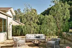 2633 Mandeville Canyon Rd, Los Angeles, CA 90049 - Photo 36