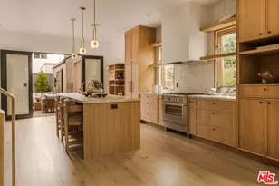 534 N Bronson Ave, Los Angeles, CA 90004 - Photo 8