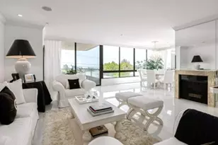 10350 Wilshire Blvd, Los Angeles, CA 90024 - Photo 2