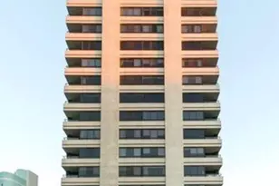 10350 Wilshire Blvd, Los Angeles, CA 90024 - Photo 18
