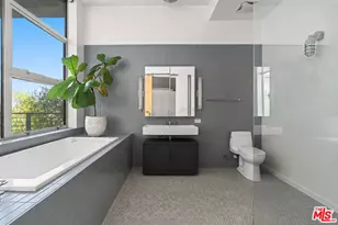 4080 Glencoe Ave, Marina del Rey, CA 90292 - Photo 6