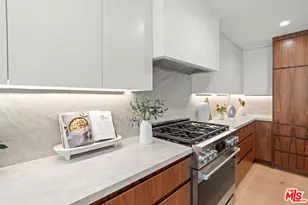 8121 Chase Ave, Los Angeles, CA 90045 - Photo 12