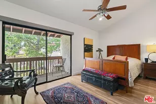 5720 Owensmouth Ave, Woodland Hills, CA 91367 - Photo 6